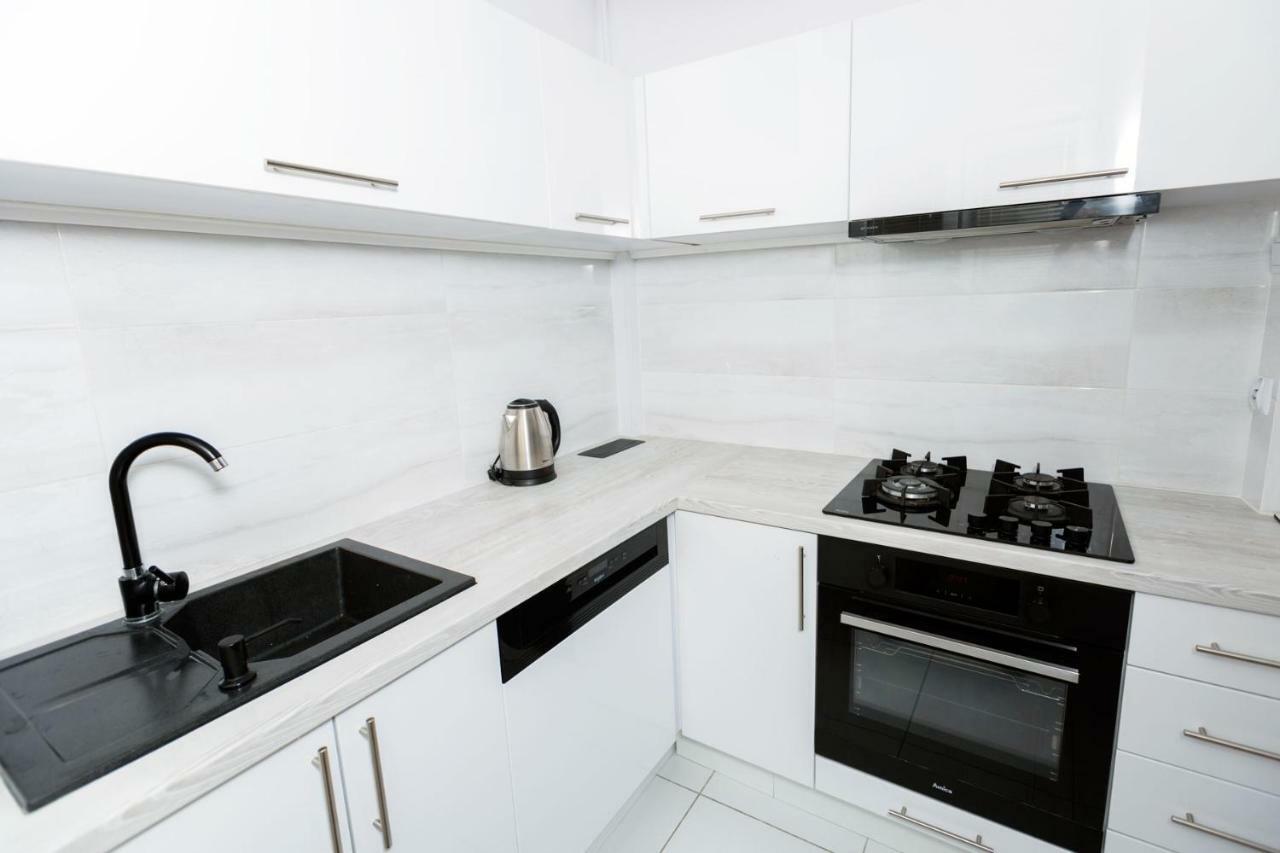 Apartment - Old Town - Cyrulicza 루블린 외부 사진