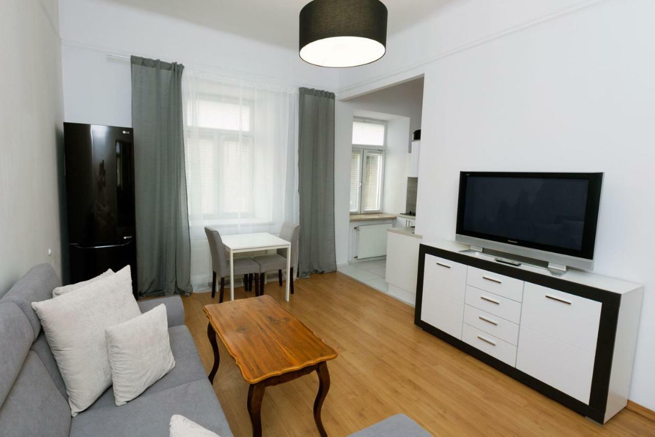 Apartment - Old Town - Cyrulicza 루블린 외부 사진